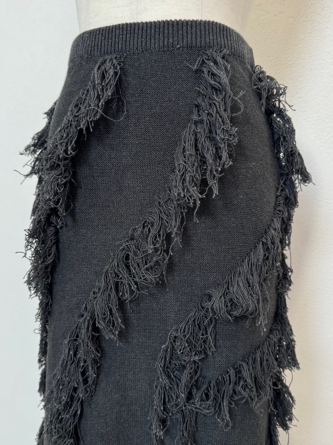 Wave Fringe Knit Setup