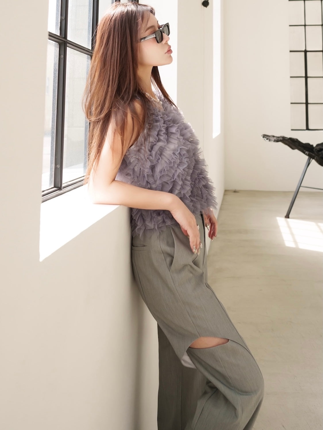 Side Hole Straight Slacks