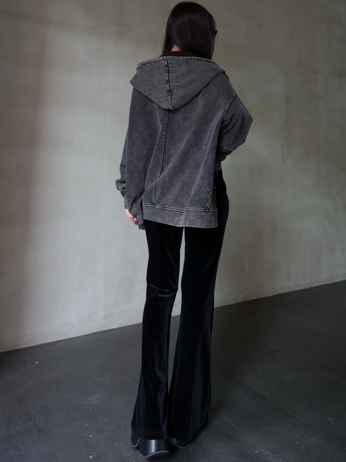 Relax フレア ベロアパンツ