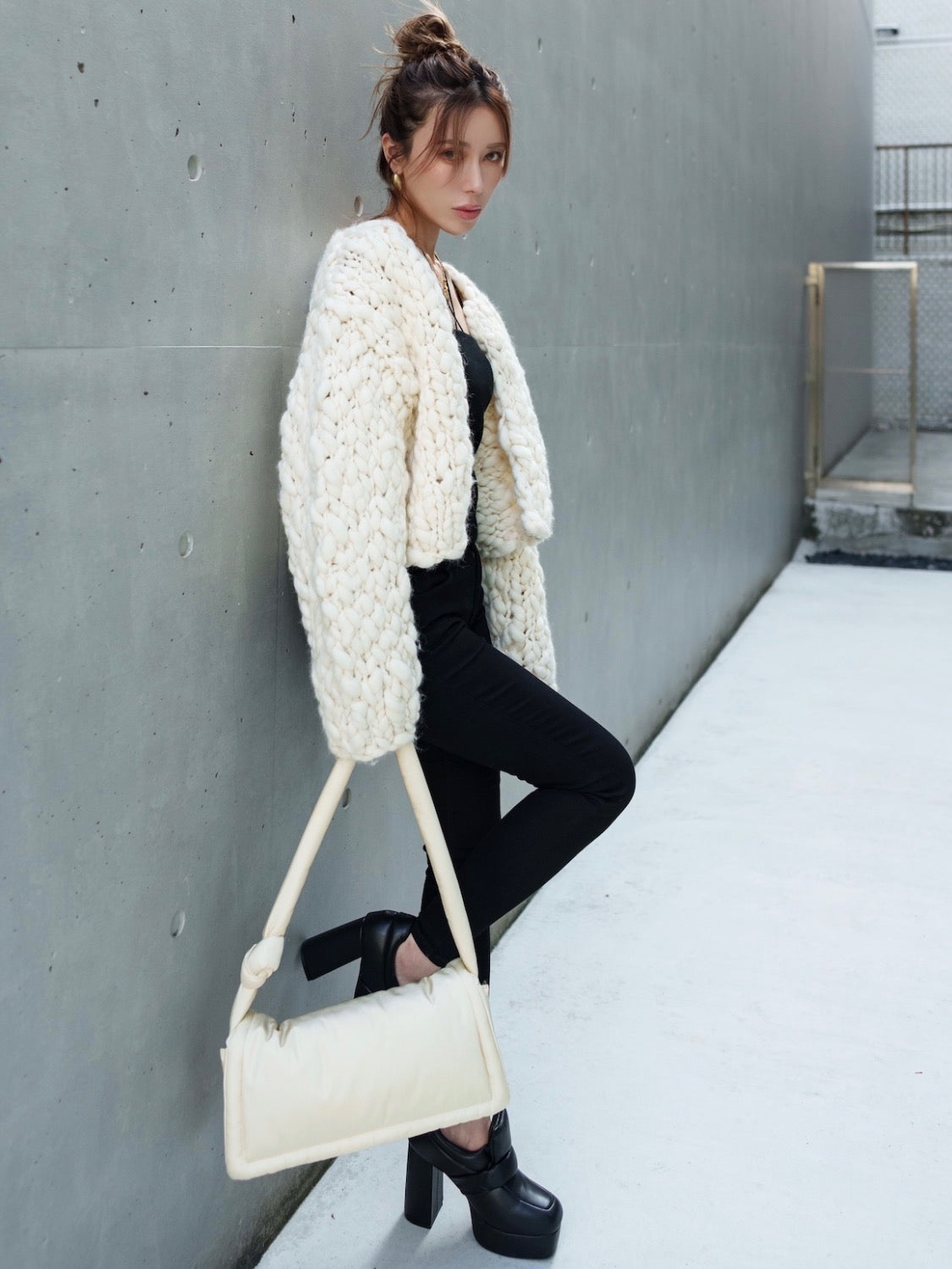 MODEL:159cm