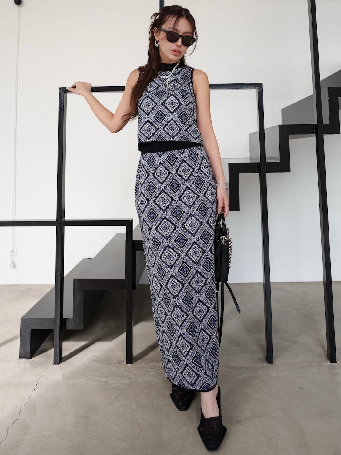 Tile jacquard knit set up