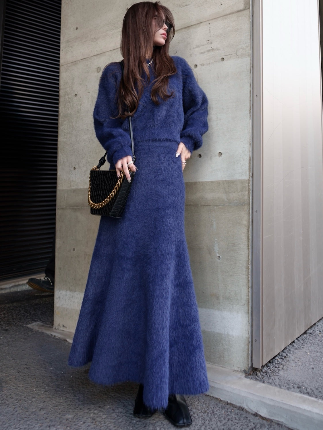 MODEL:159cm<br>COLOR:ミッドナイトブルー