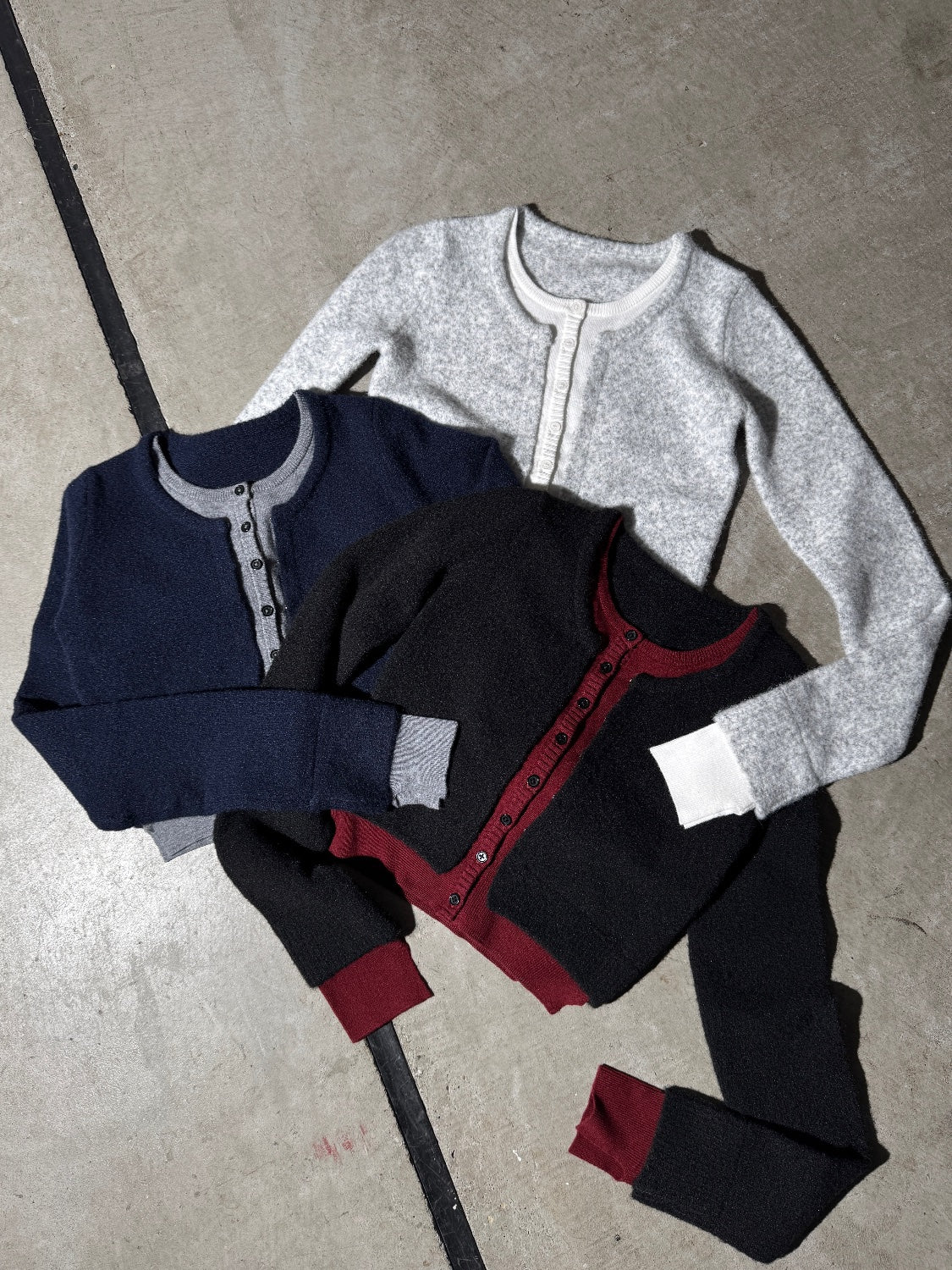 レイヤーライク Crew Neck KNIT カーディガン