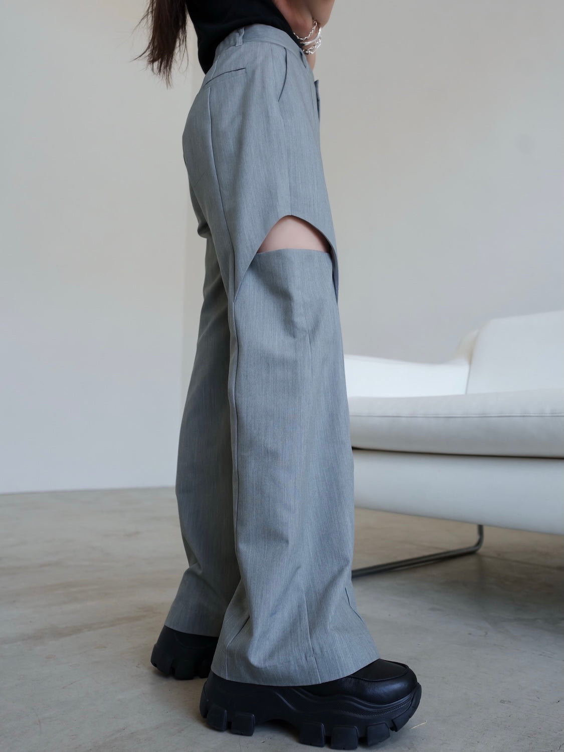 Side Hole Straight Slacks