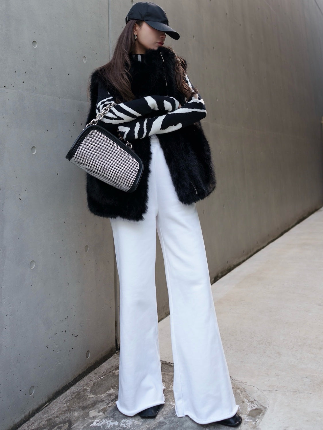MODEL:159cm<br>COLOR:ホワイト
