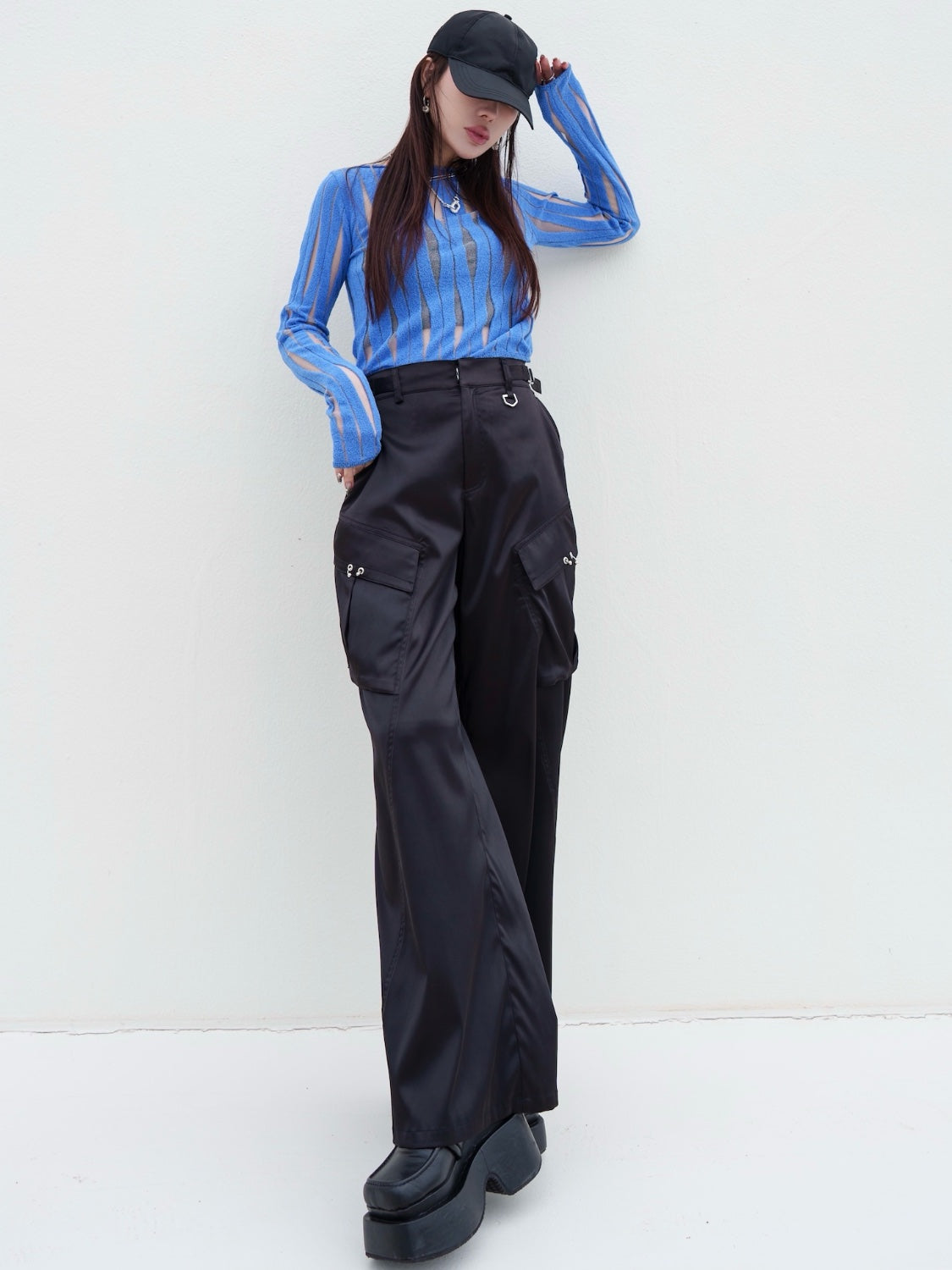 MODEL:159cm