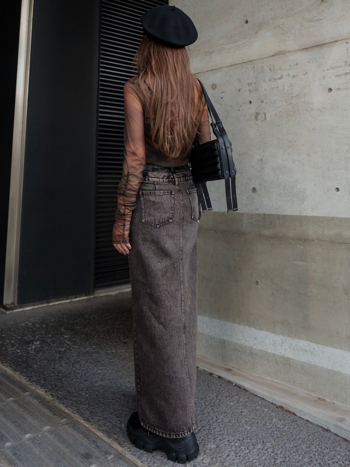 MODEL:159cm<br>COLOR:ブラック
