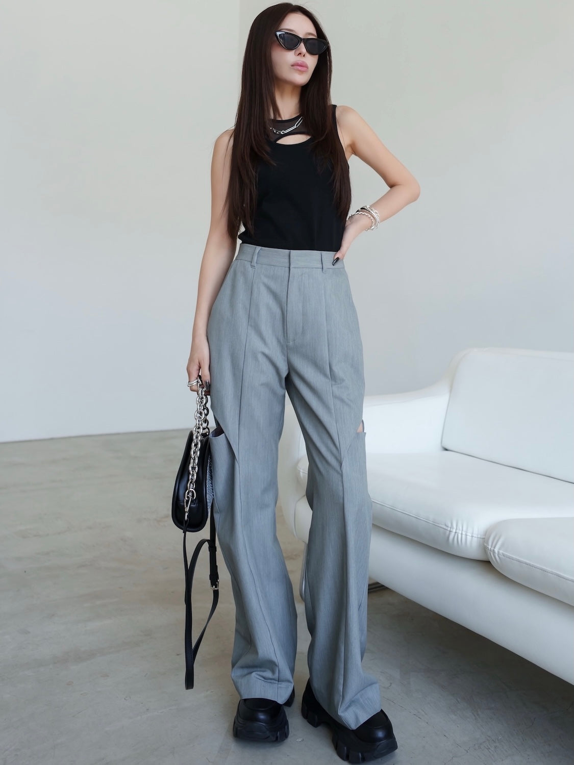 Side Hole Straight Slacks