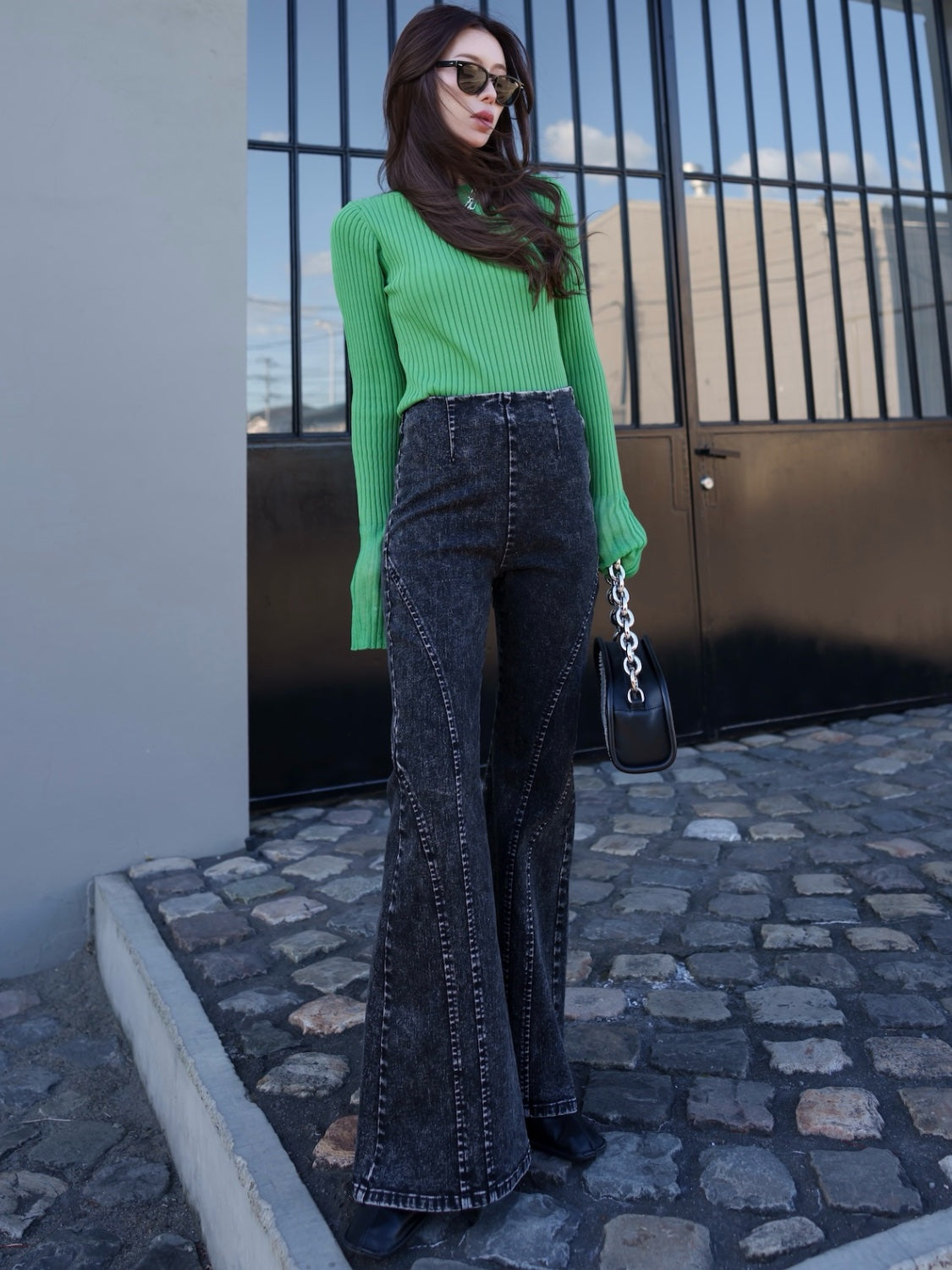 Multi-seam Stretch Flared Denim