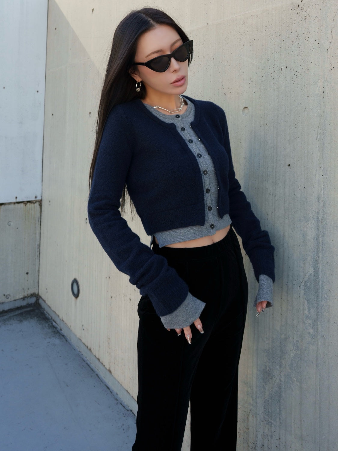 レイヤーライク Crew Neck KNIT カーディガン