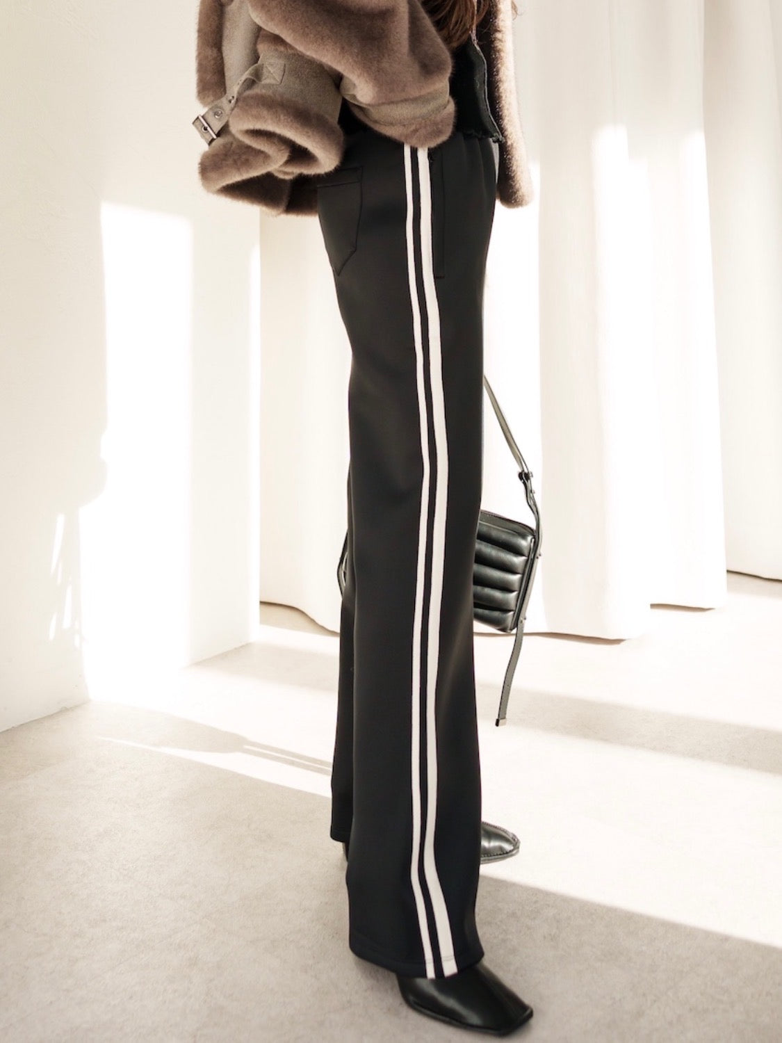 MODEL:159cm<br>COLOR:ブラック