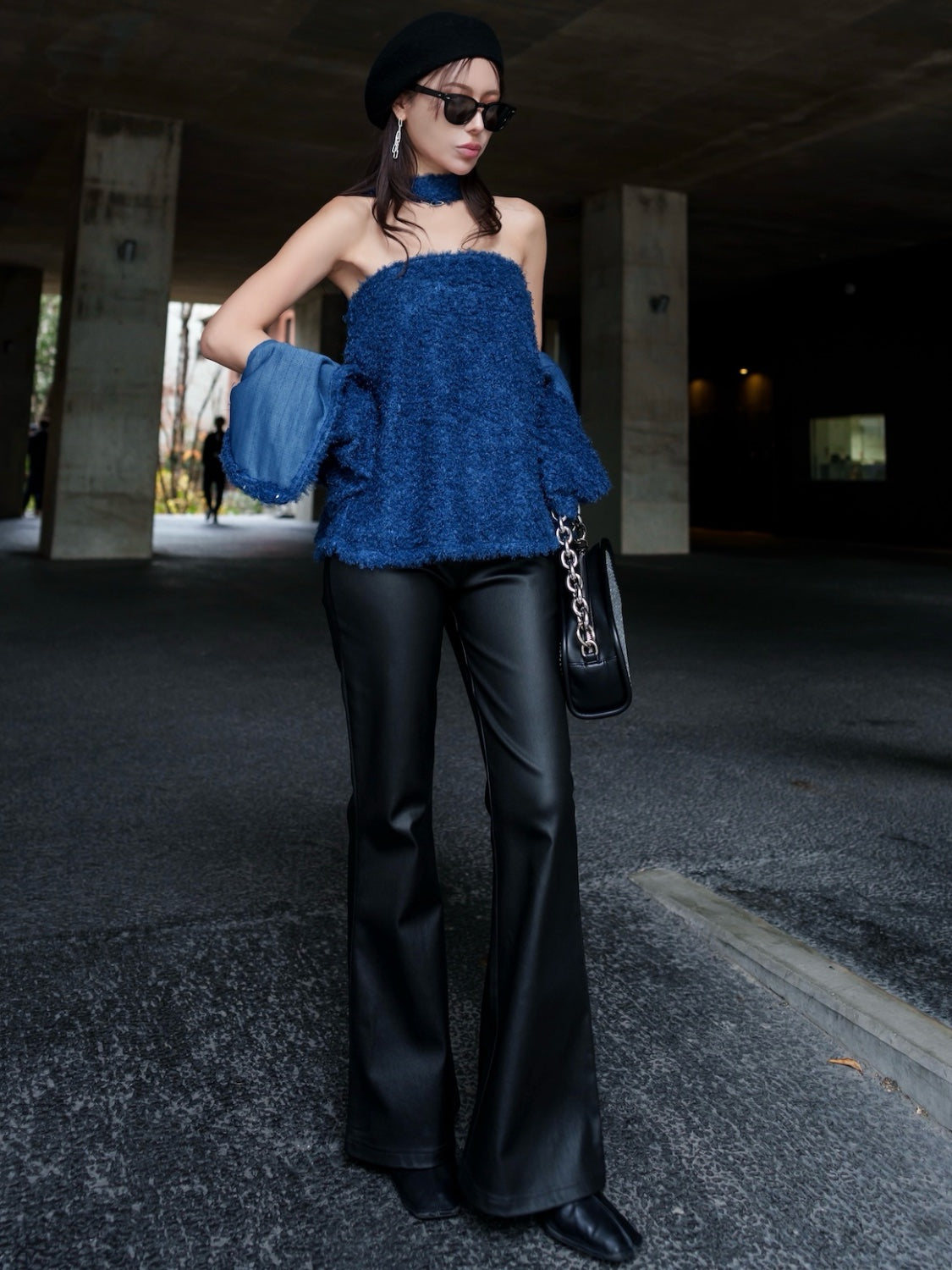 MODEL:159cm<br>COLOR:ブルー