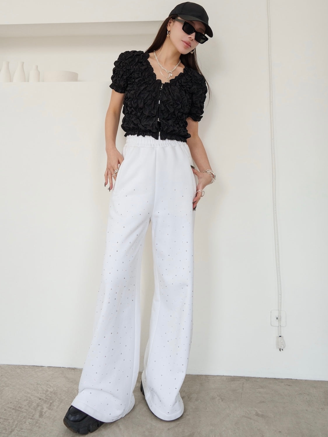 Stone Sweat Wide Pants