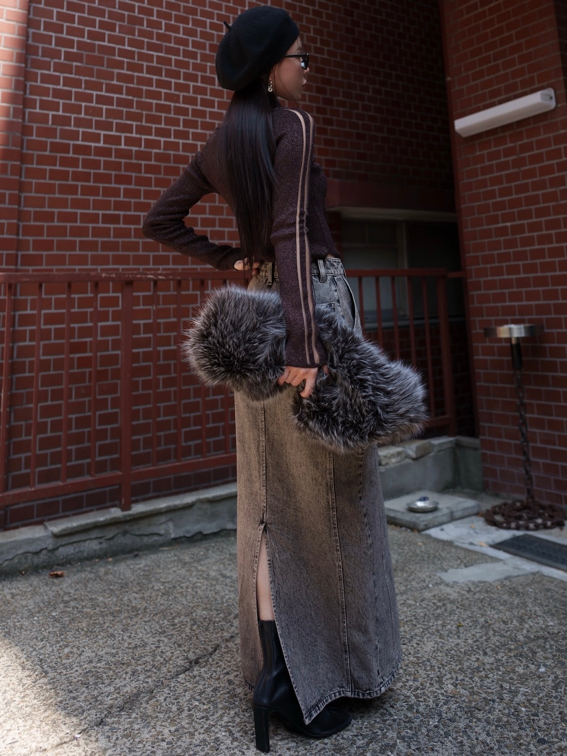 MODEL:159cm