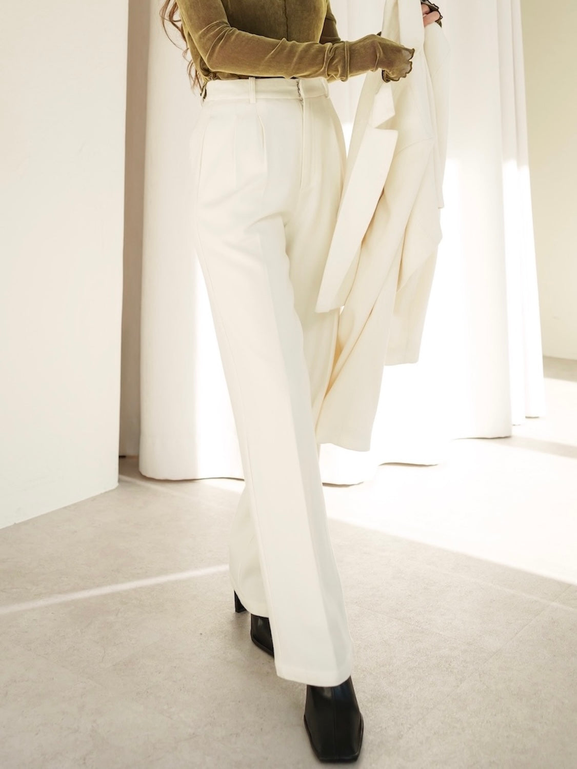 MODEL:159cm<br>着用サイズ:0<br>COLOR:クリーム