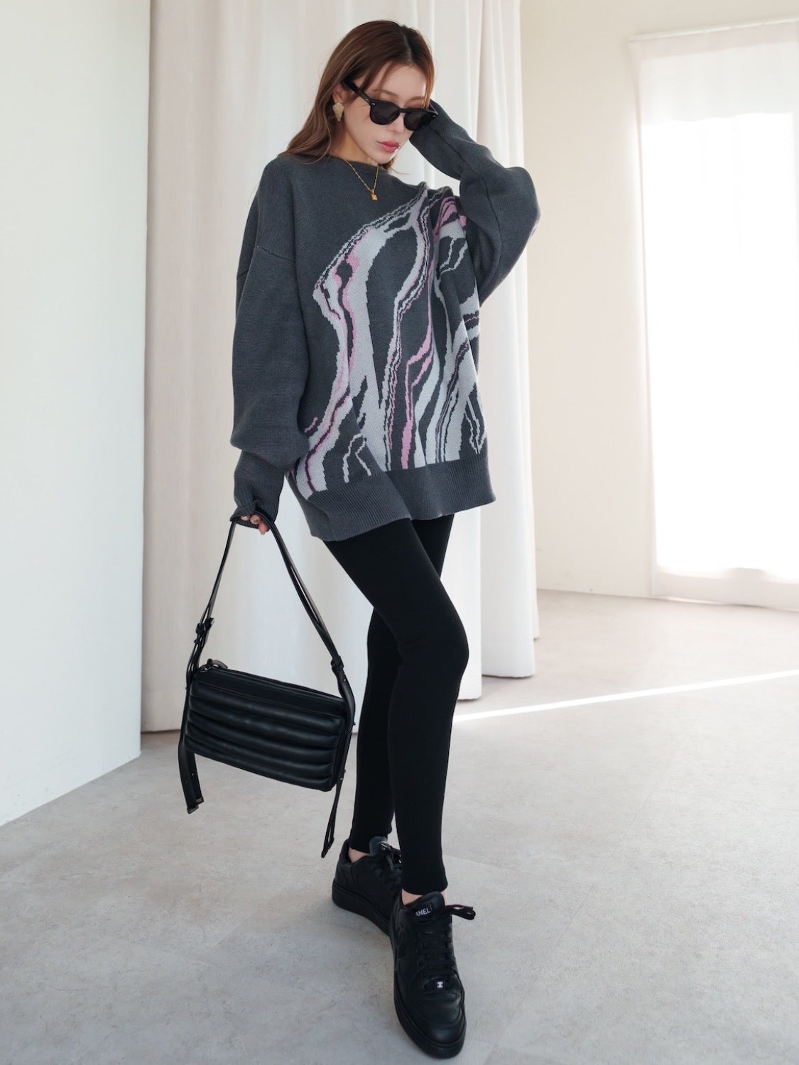 Marble Long-sleeve Pullover