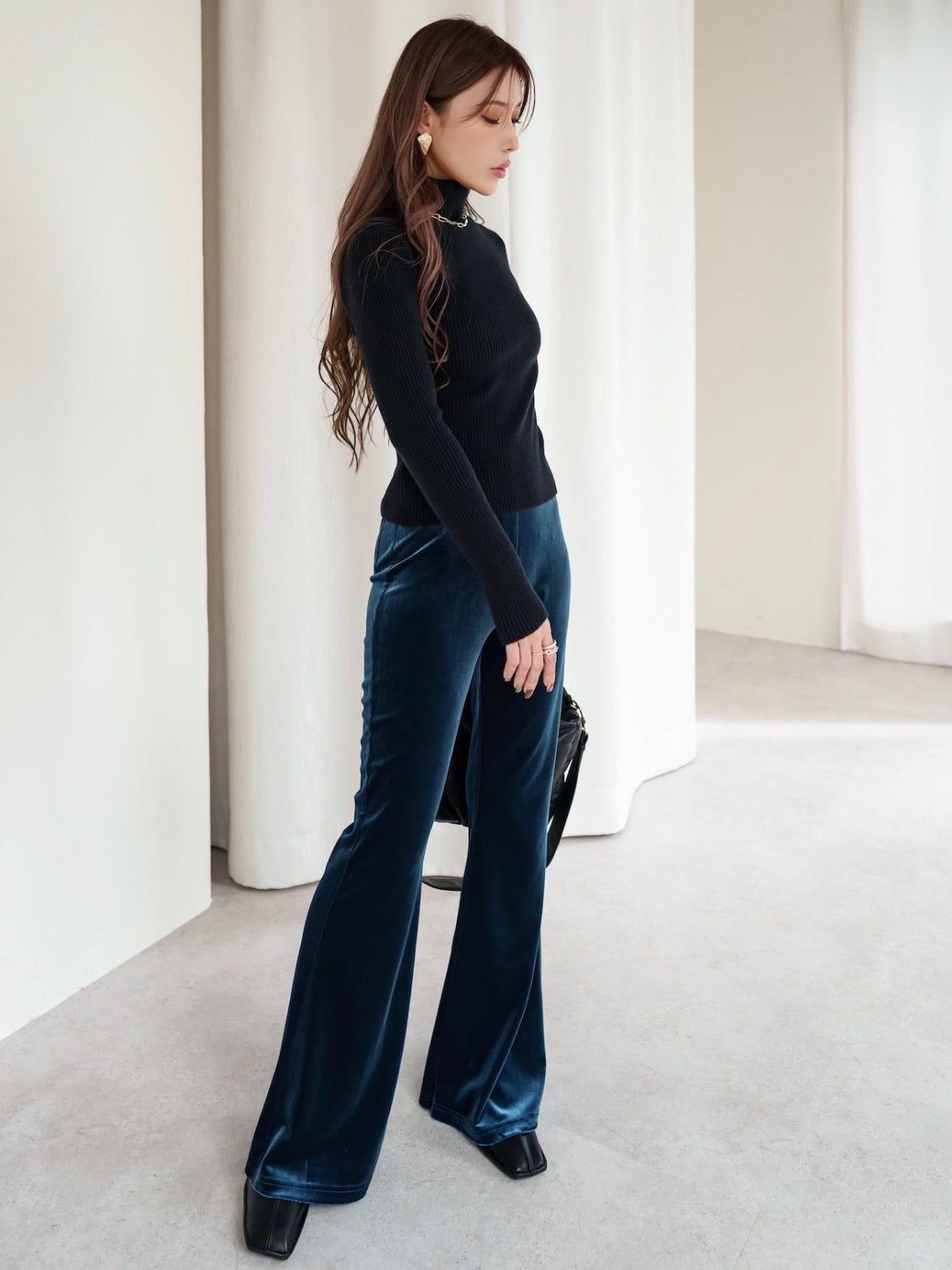 MODEL:159cm