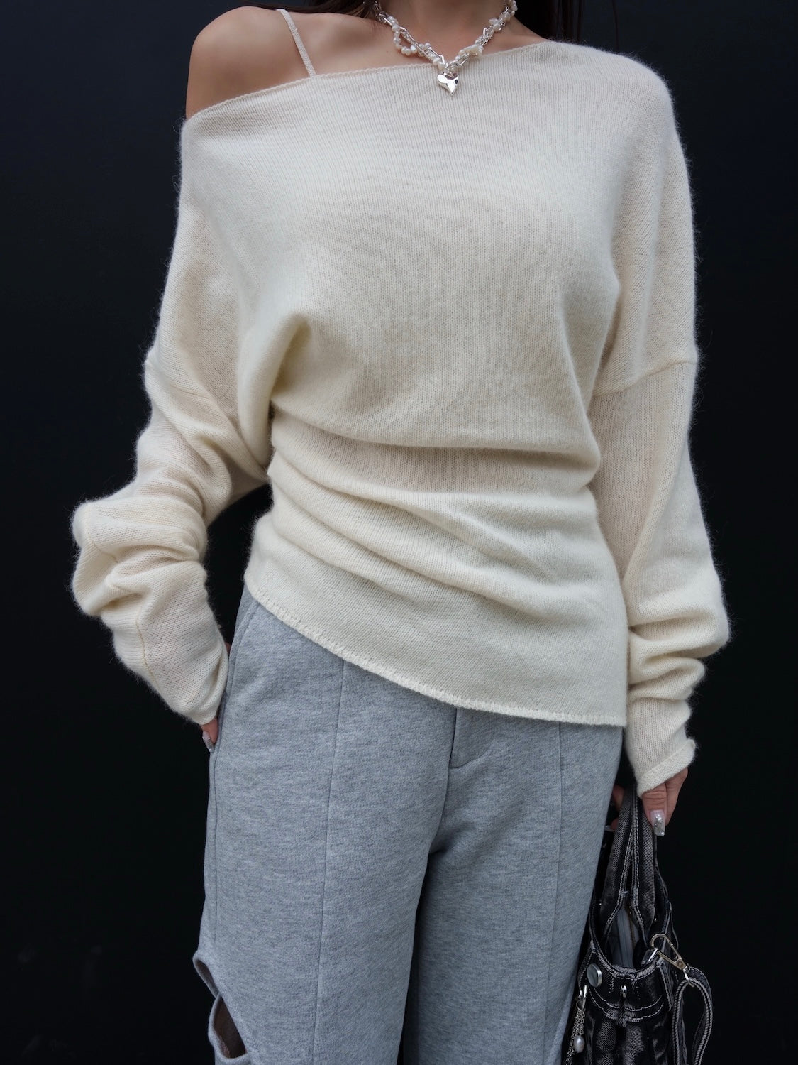 アシンメトリー ラクーン KNIT トップス