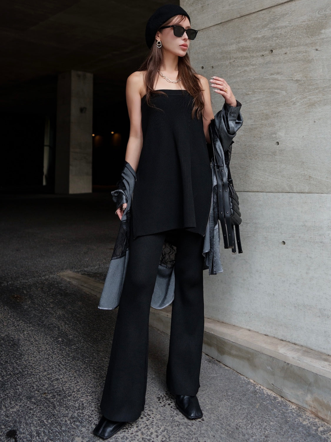 MODEL:159cm<br>COLOR:ブラック
