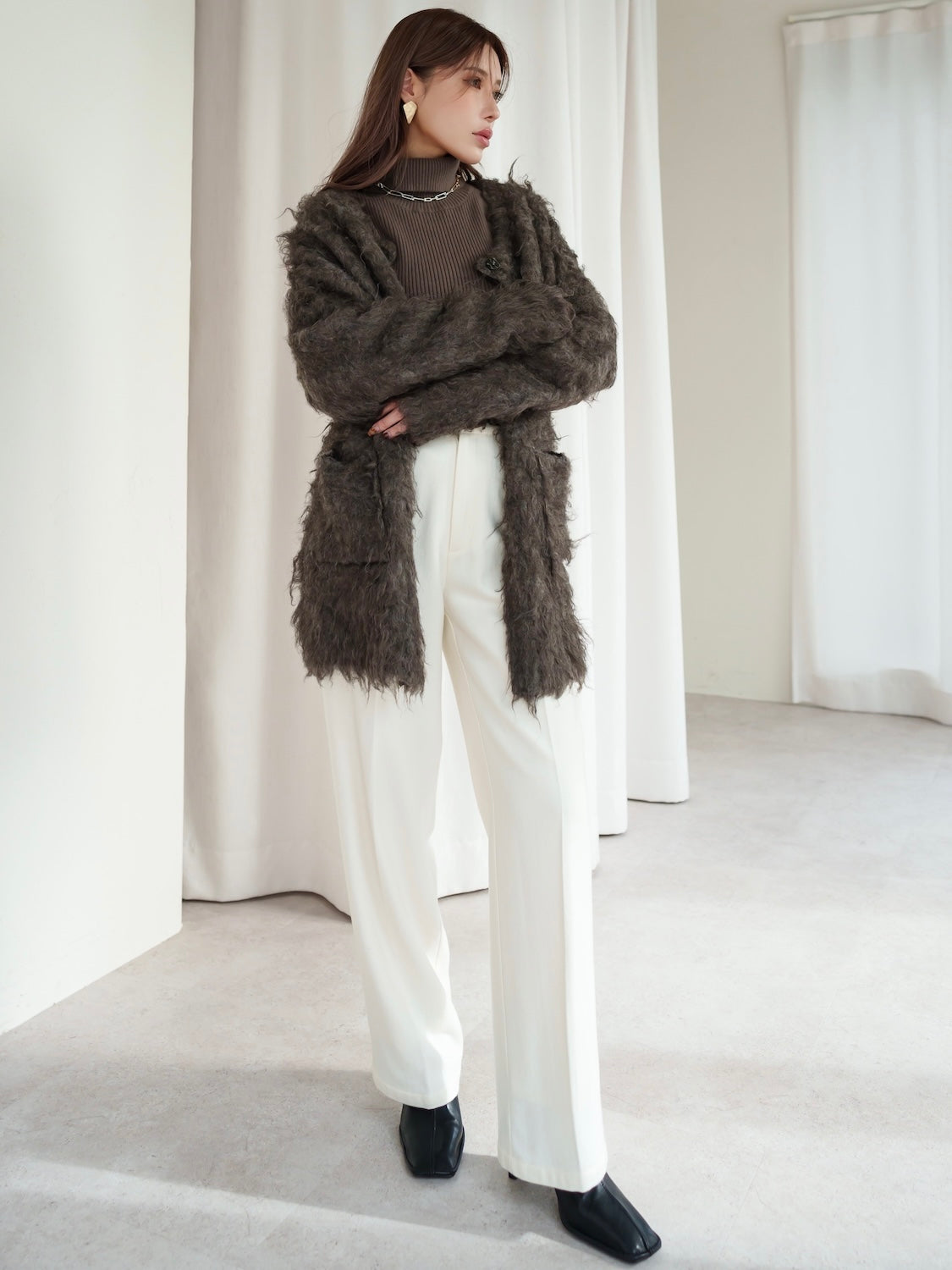 MODEL:159cm