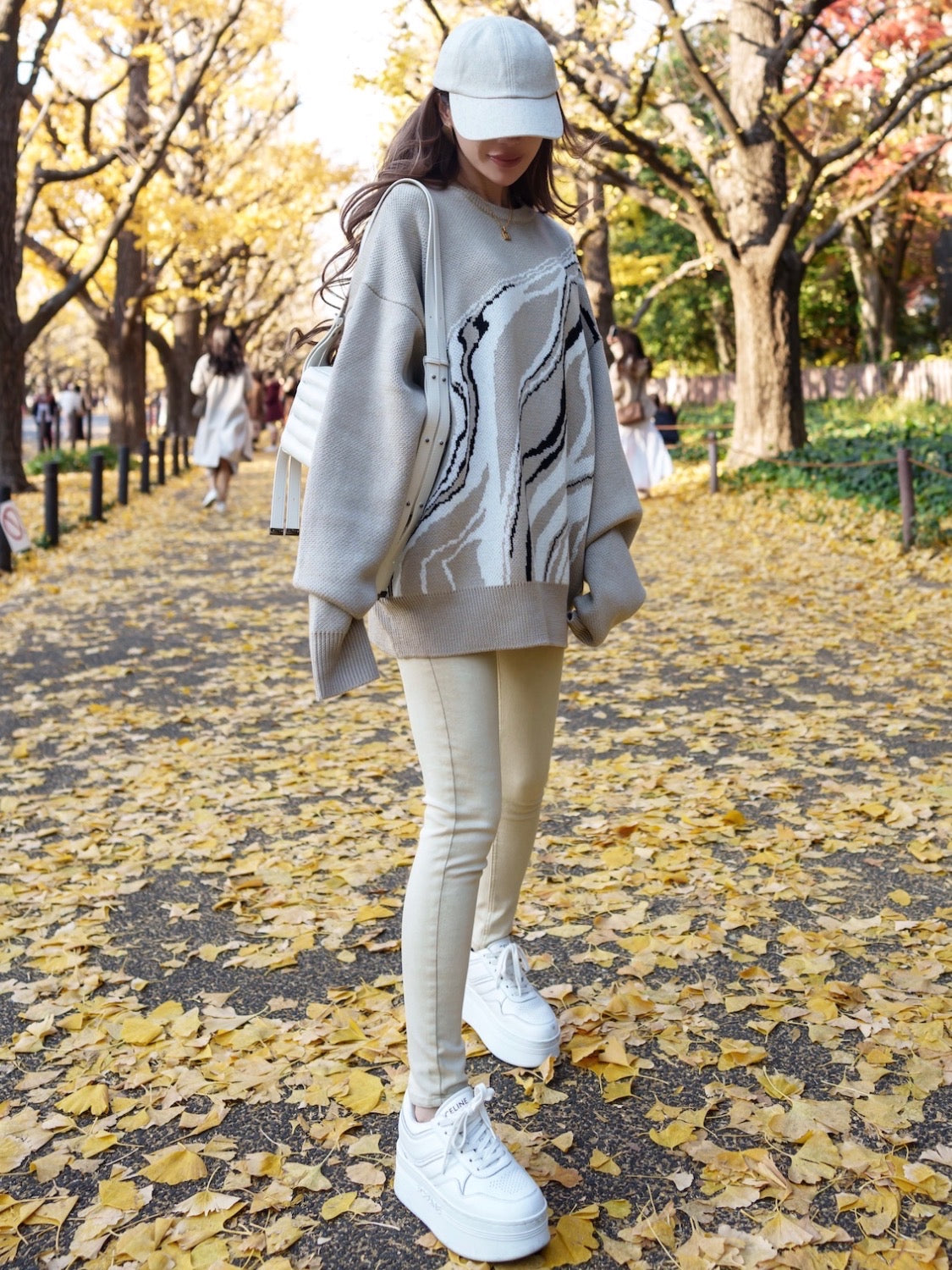 Marble Long-sleeve Pullover