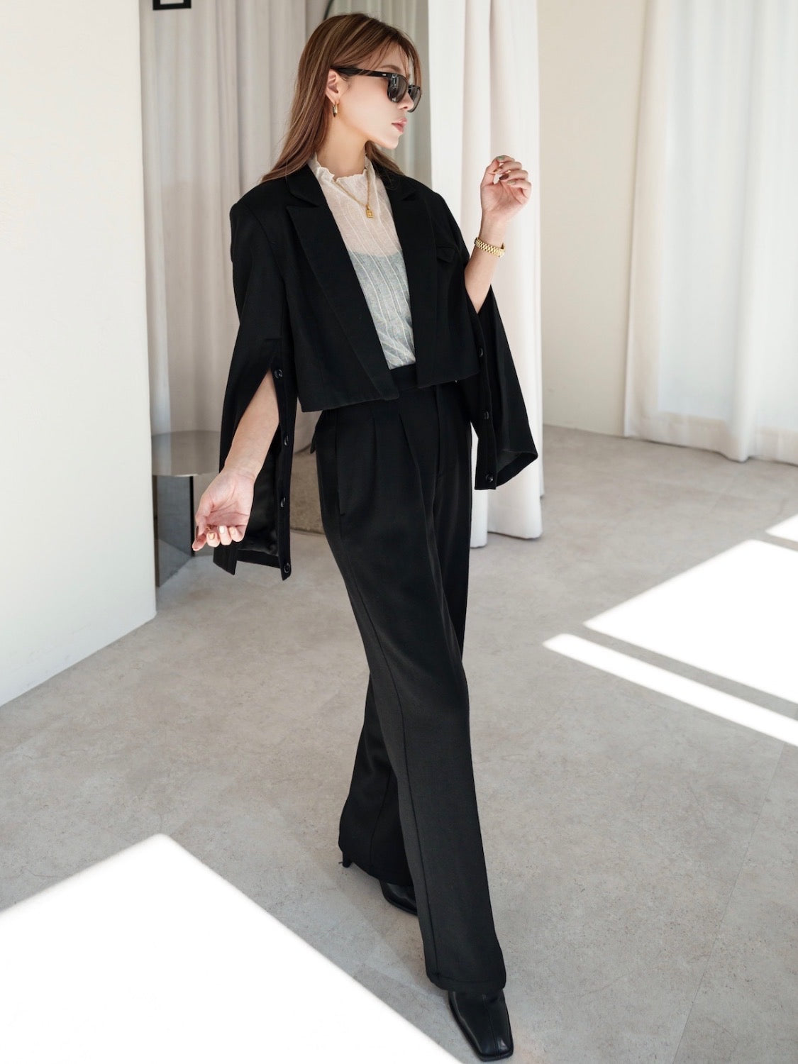 MODEL:159cm<br>COLOR:ブラック