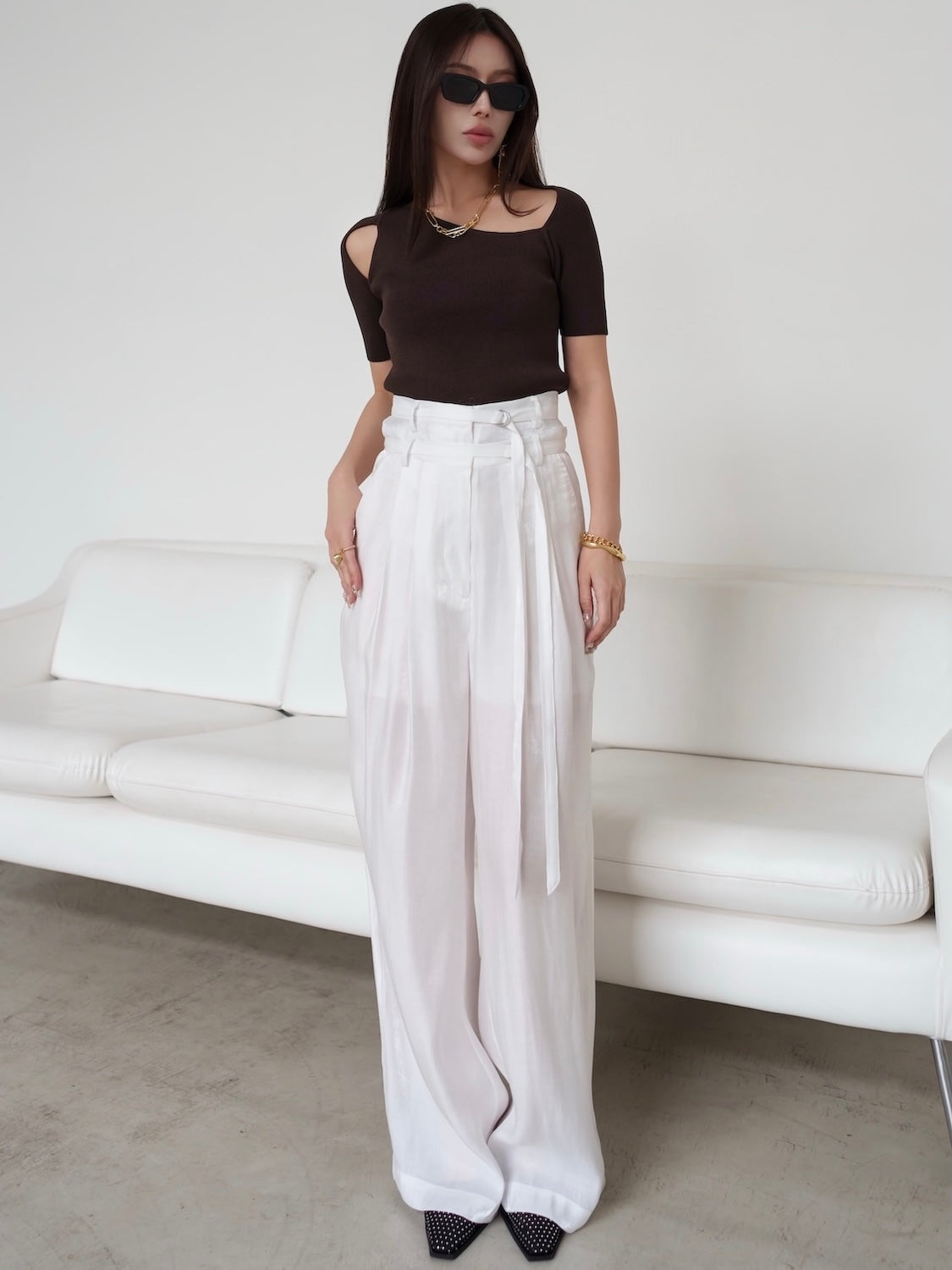 Asymmetrical short-sleeve knit