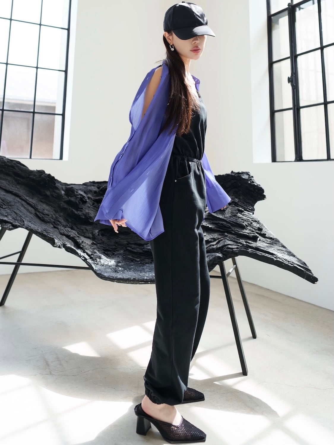 MODEL:159cm<br>COLOR:ブルー