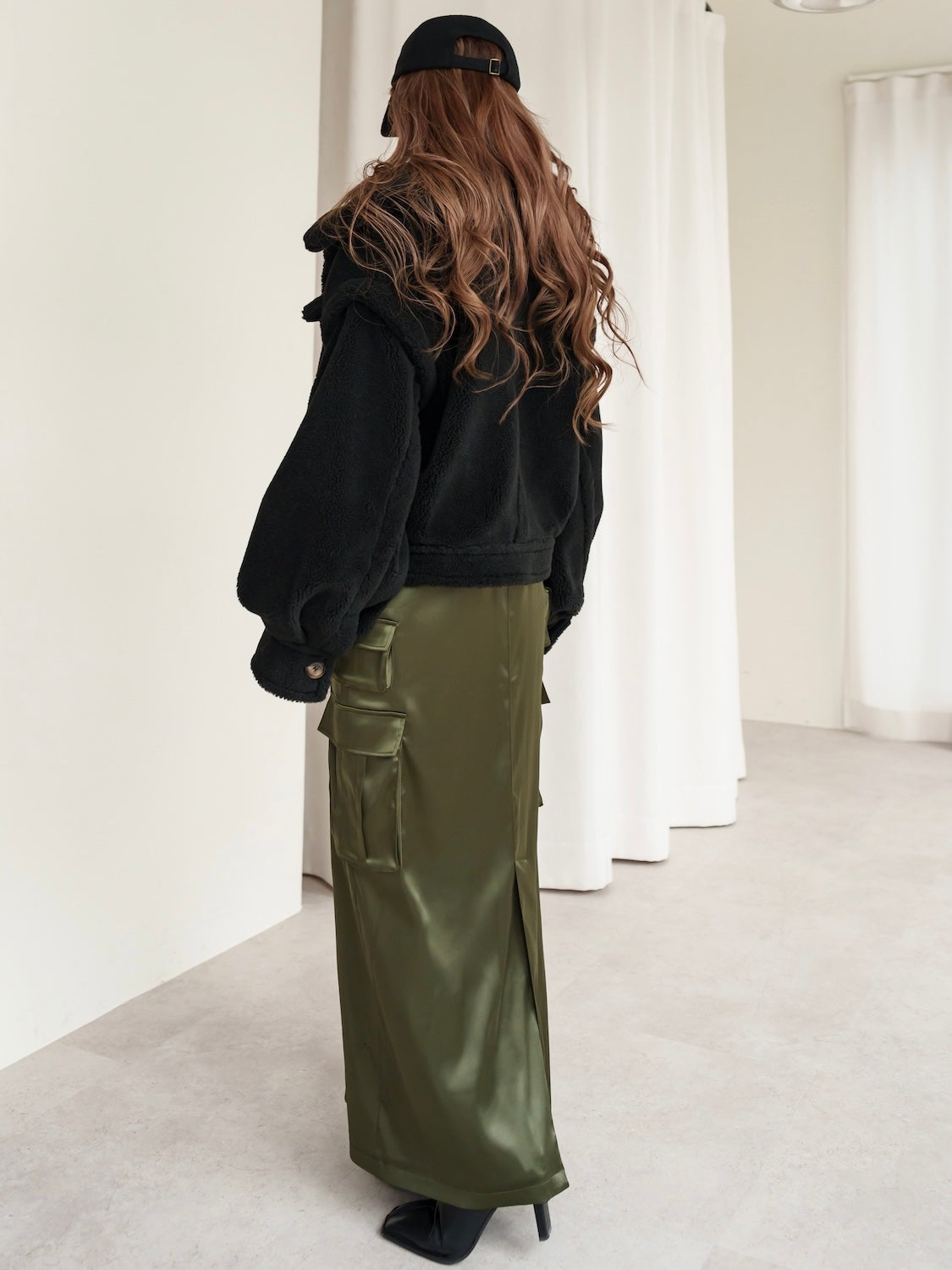 Wide collar boa coat