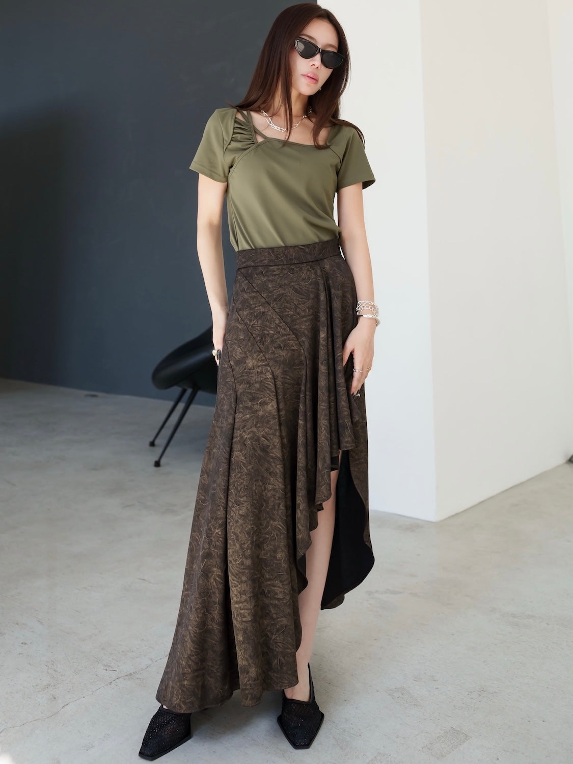 MODEL:159cm