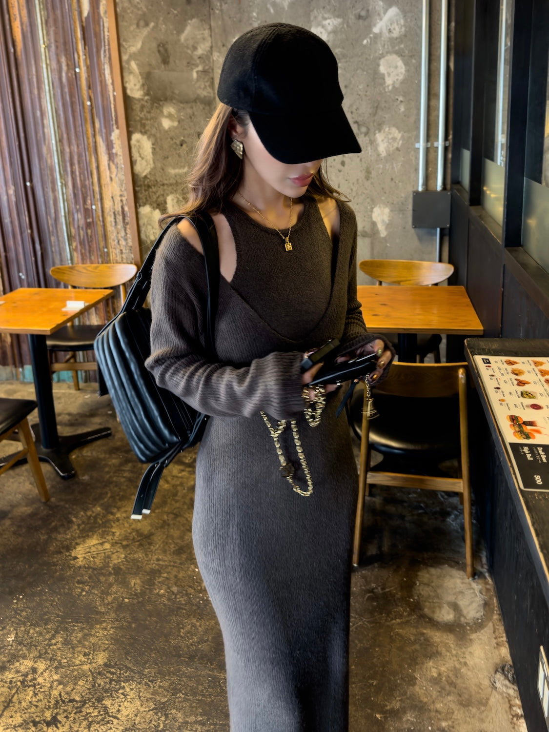 COLOR:ダークモカ