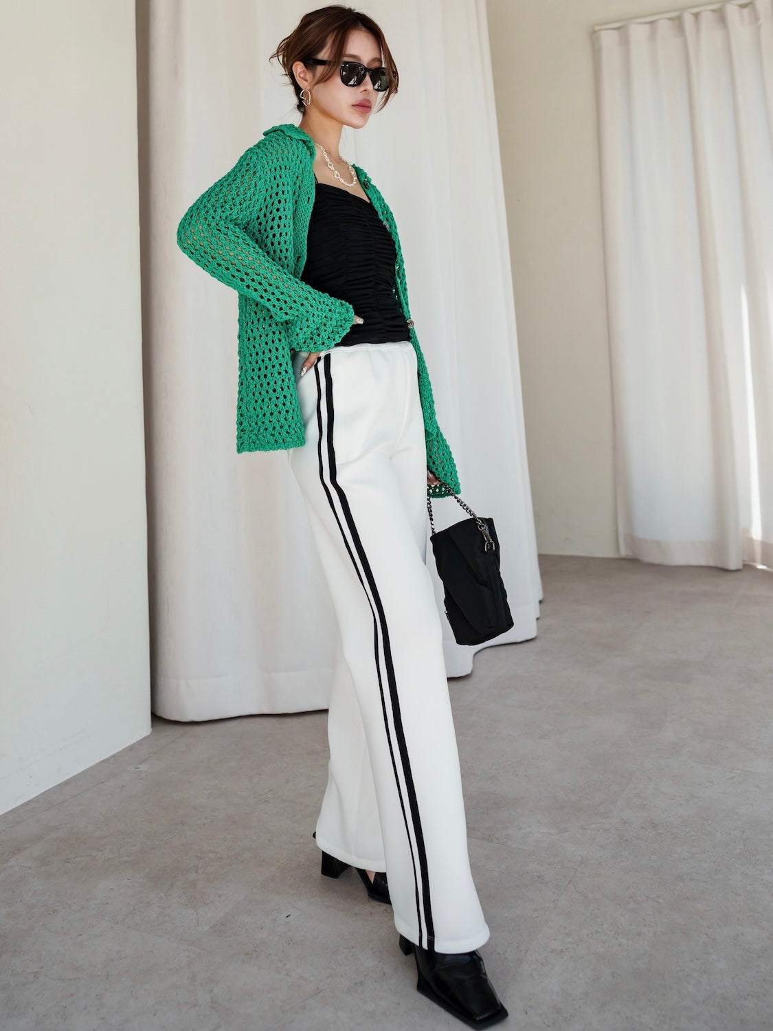MODEL:159cm<br>COLOR:ホワイト