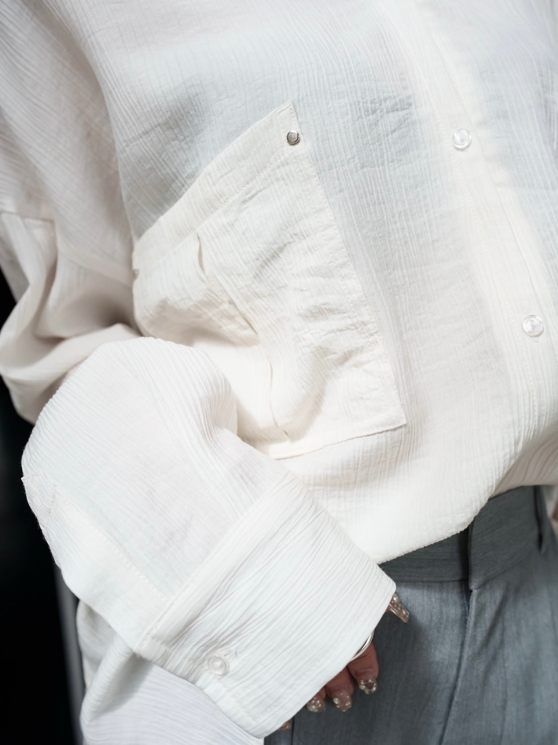 クリンプ Vネック ラージポケット ブラウス