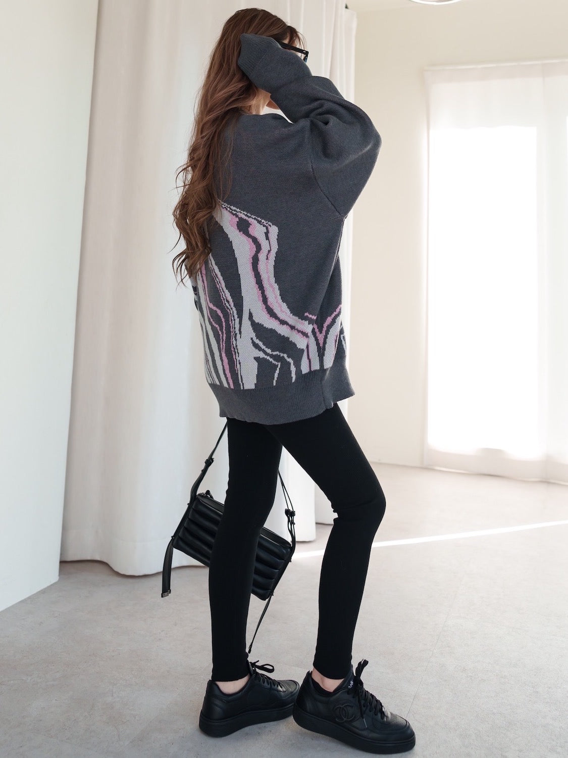 Marble Long-sleeve Pullover