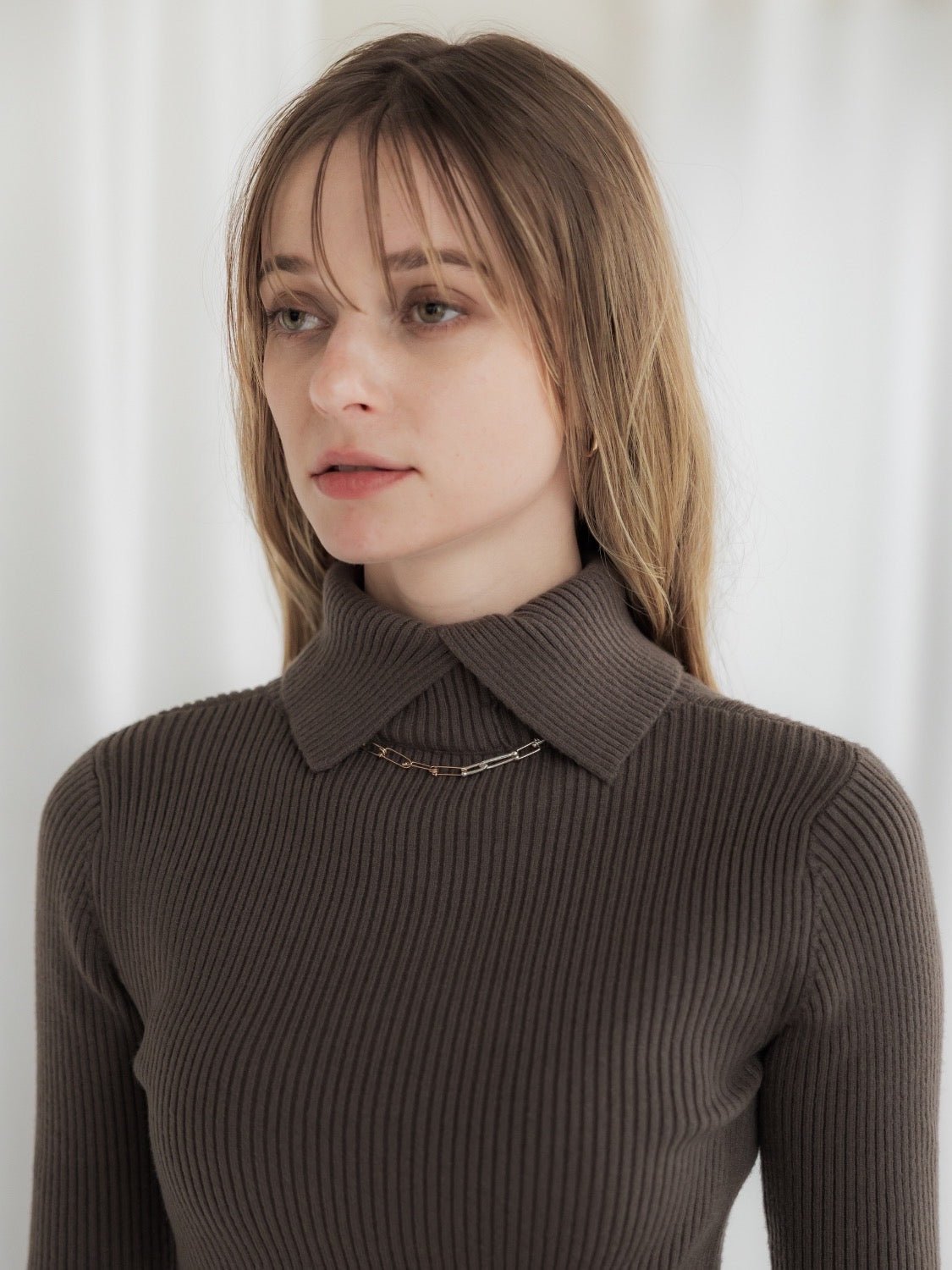 Slit Turtle Knit Top