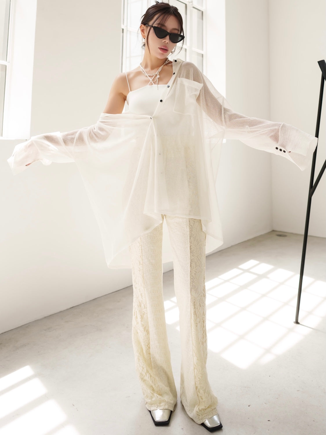 MODEL:159cm<br>COLOR:ホワイト