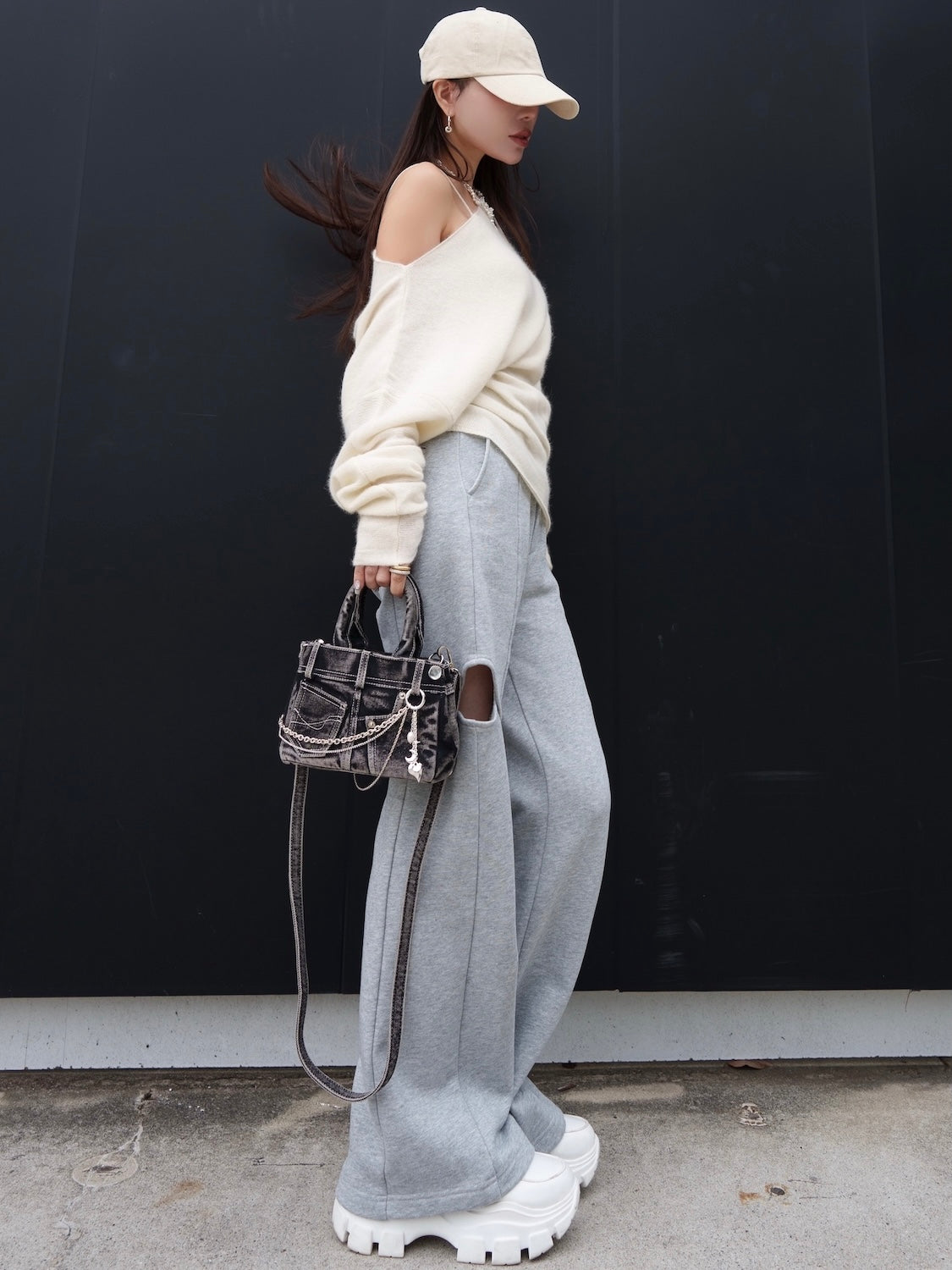 アシンメトリー ラクーン KNIT トップス