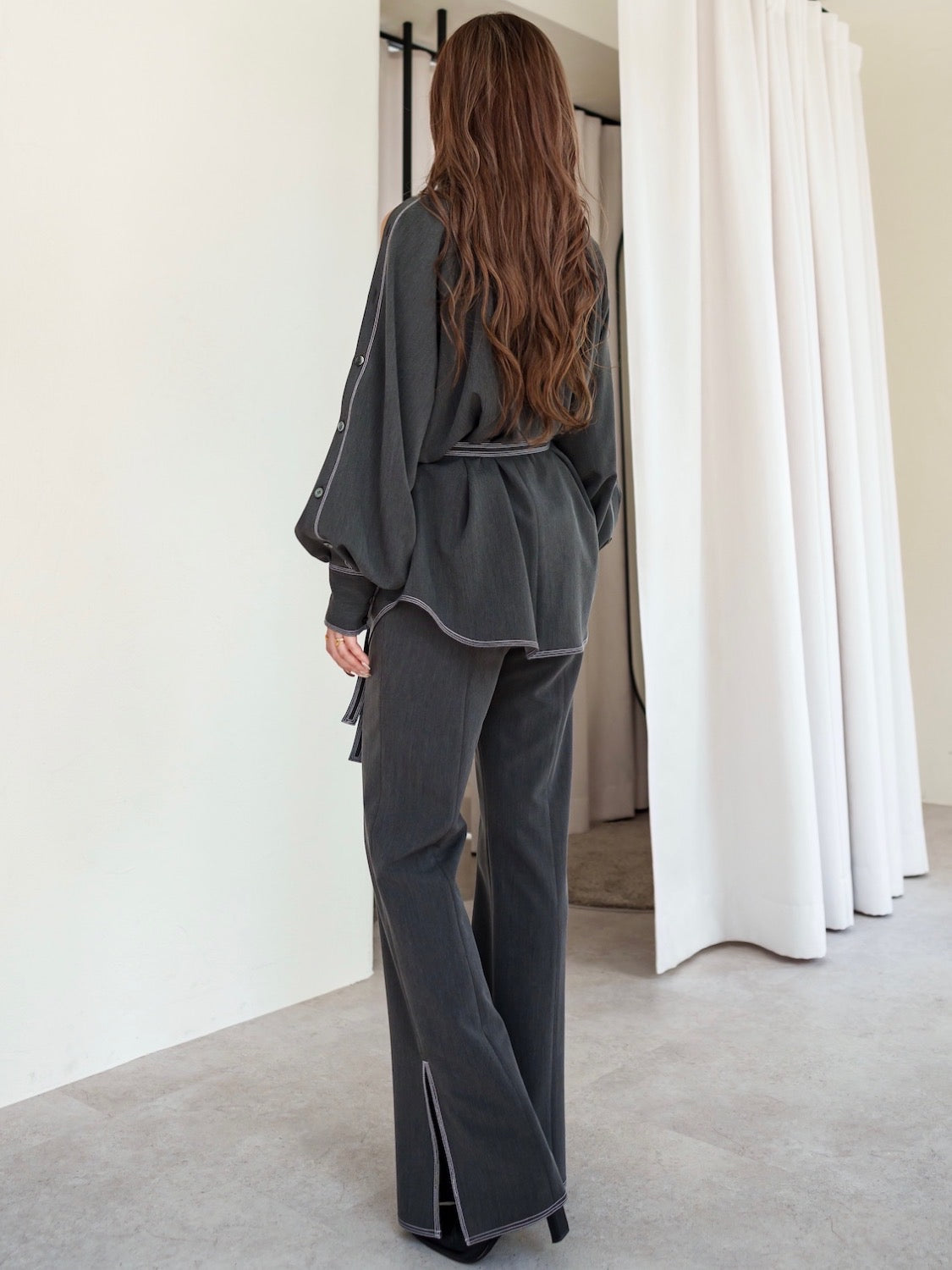 Stitched semi-flared pants