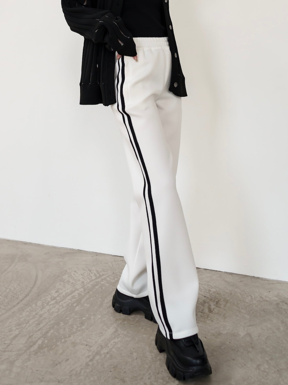 MODEL:159cm<br>COLOR:ホワイト