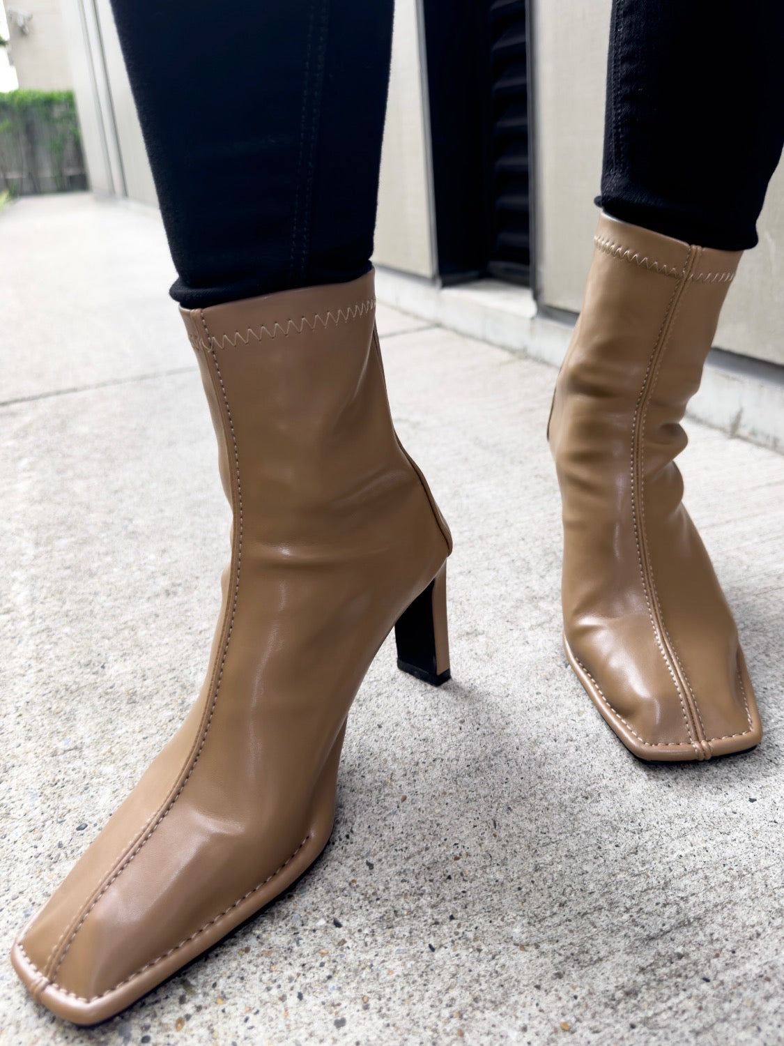 Eco-leather スクエア ショートブーツ