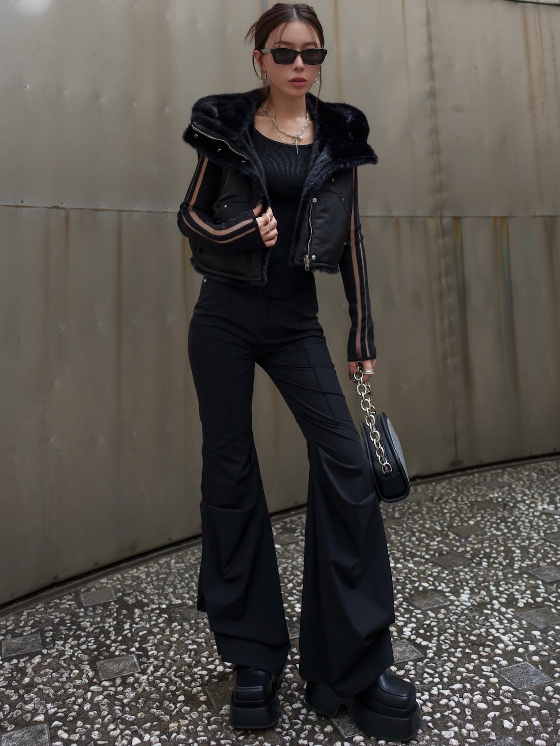 2Way リバーシブル ショート Fur ベスト