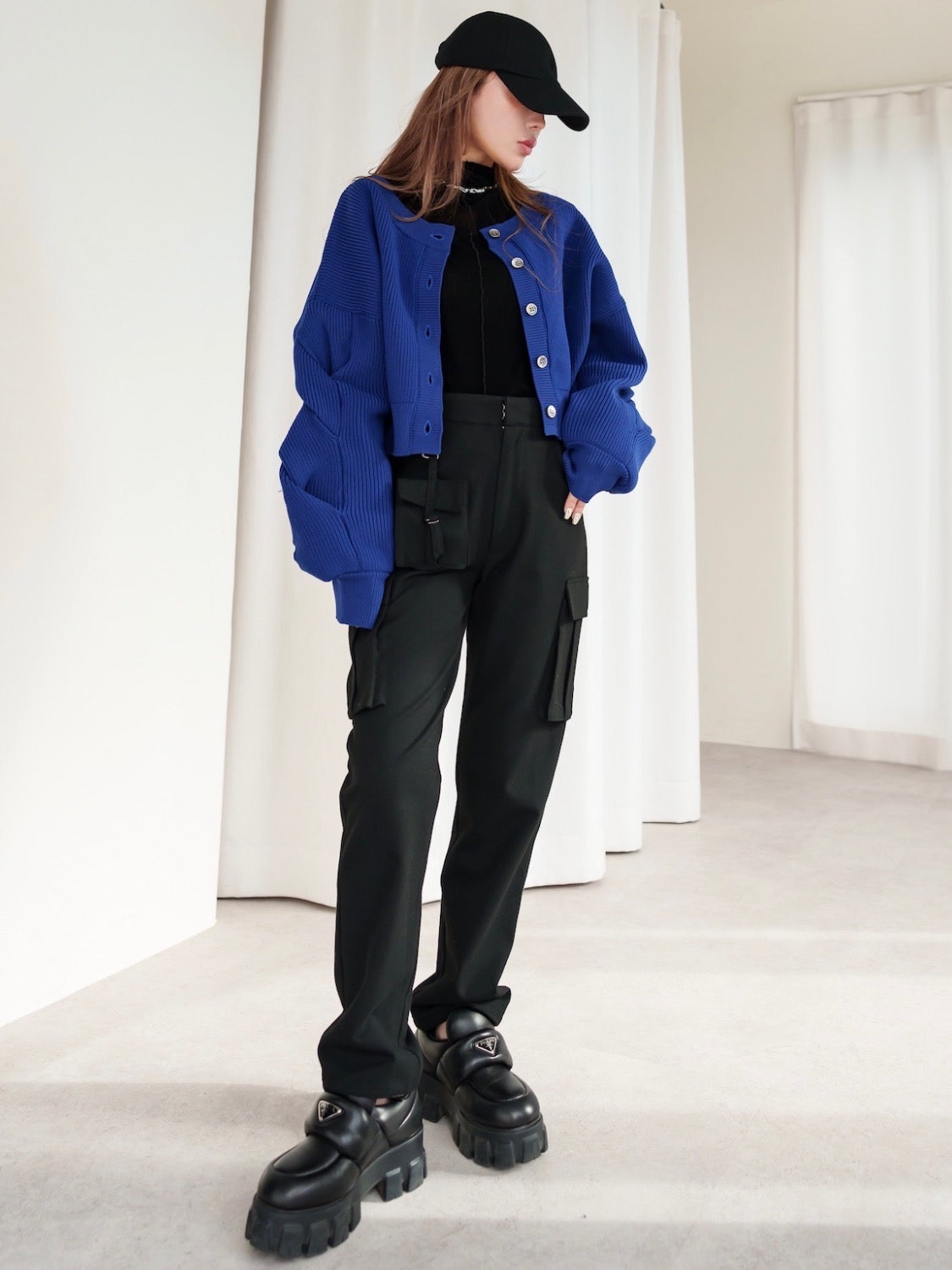 MODEL:159cm<br>COLOR:ブルー