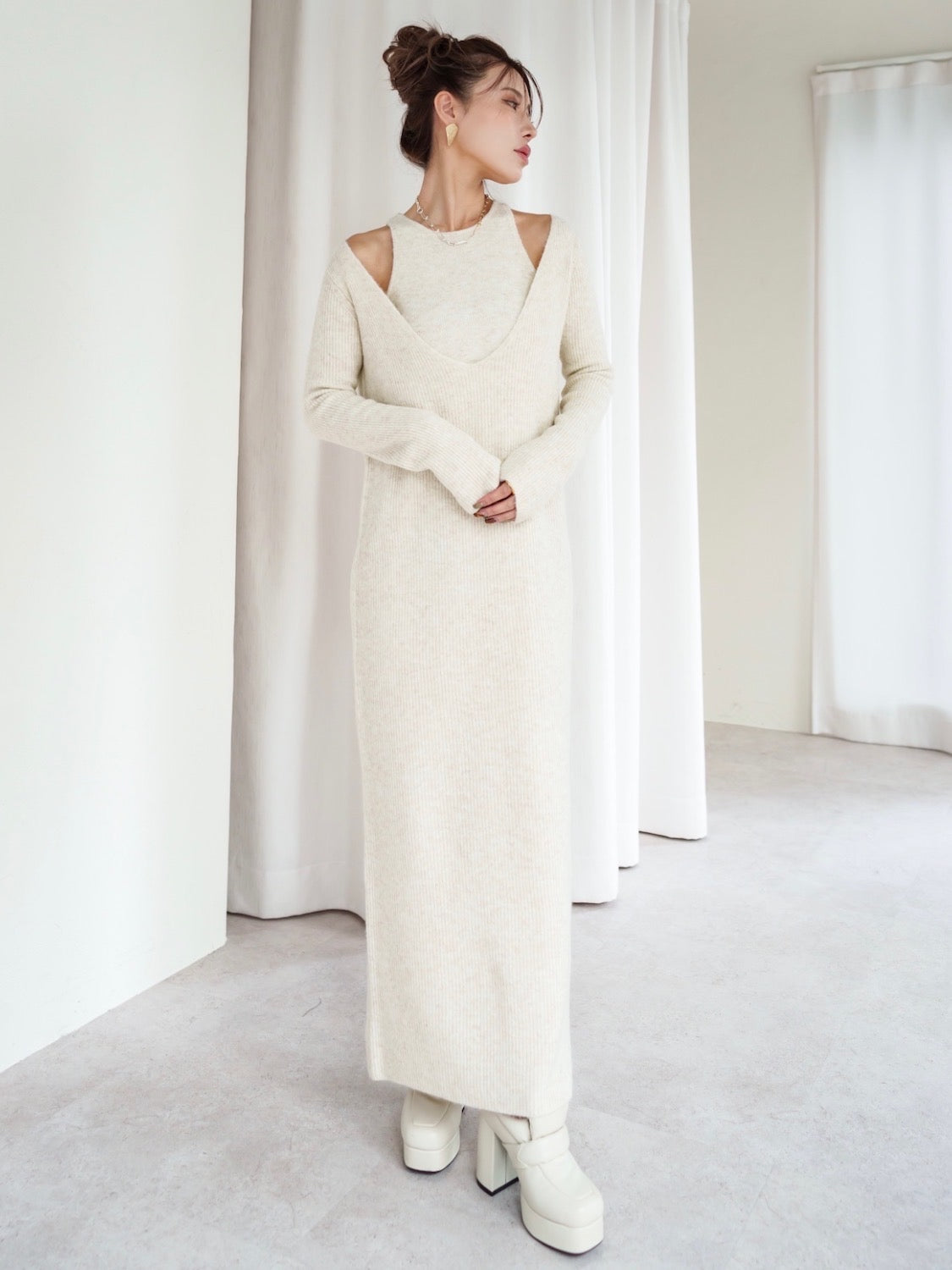 MODEL:159cm<br>COLOR:オートミール