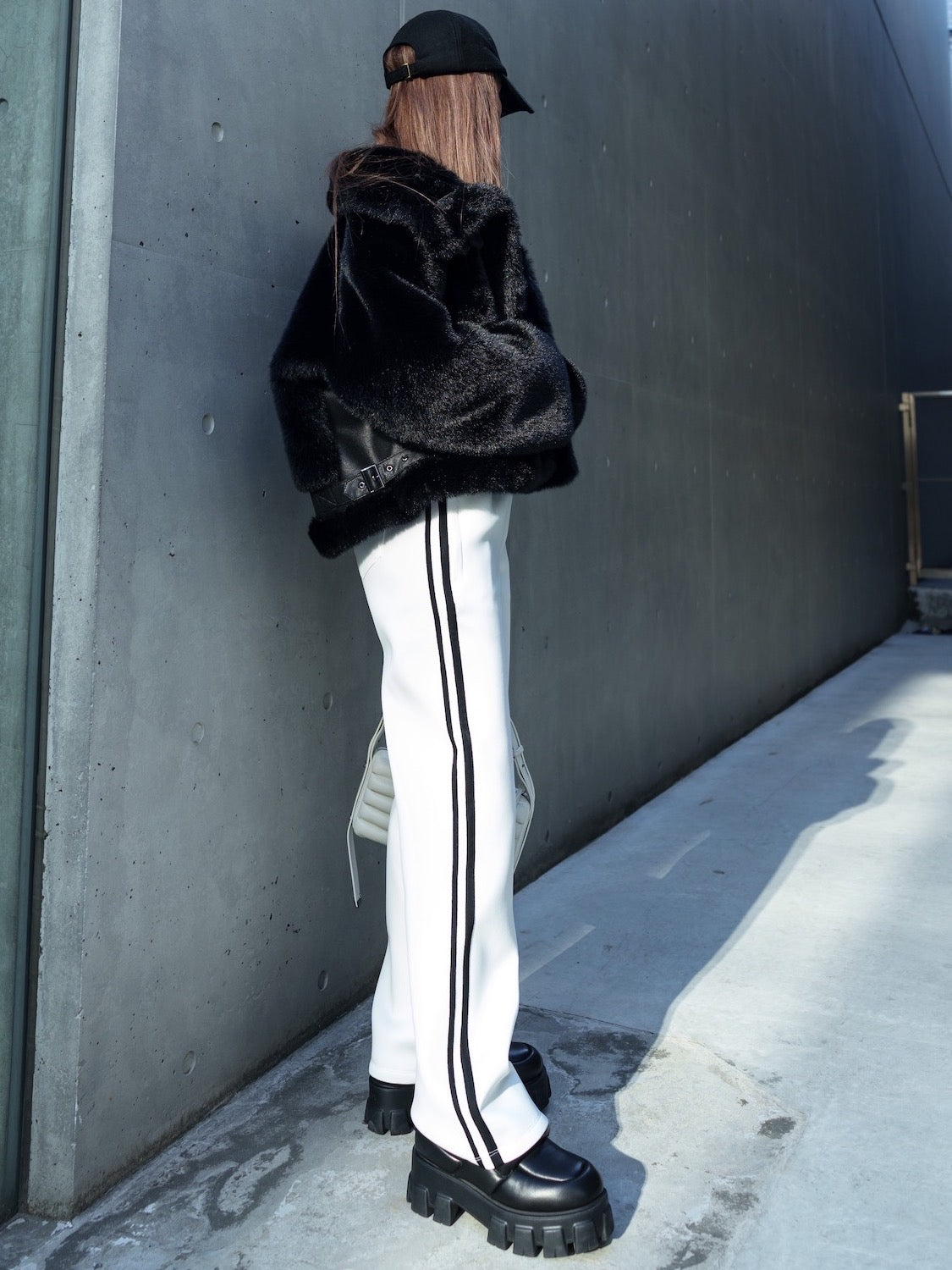 MODEL:159cm<br>COLOR:ホワイト