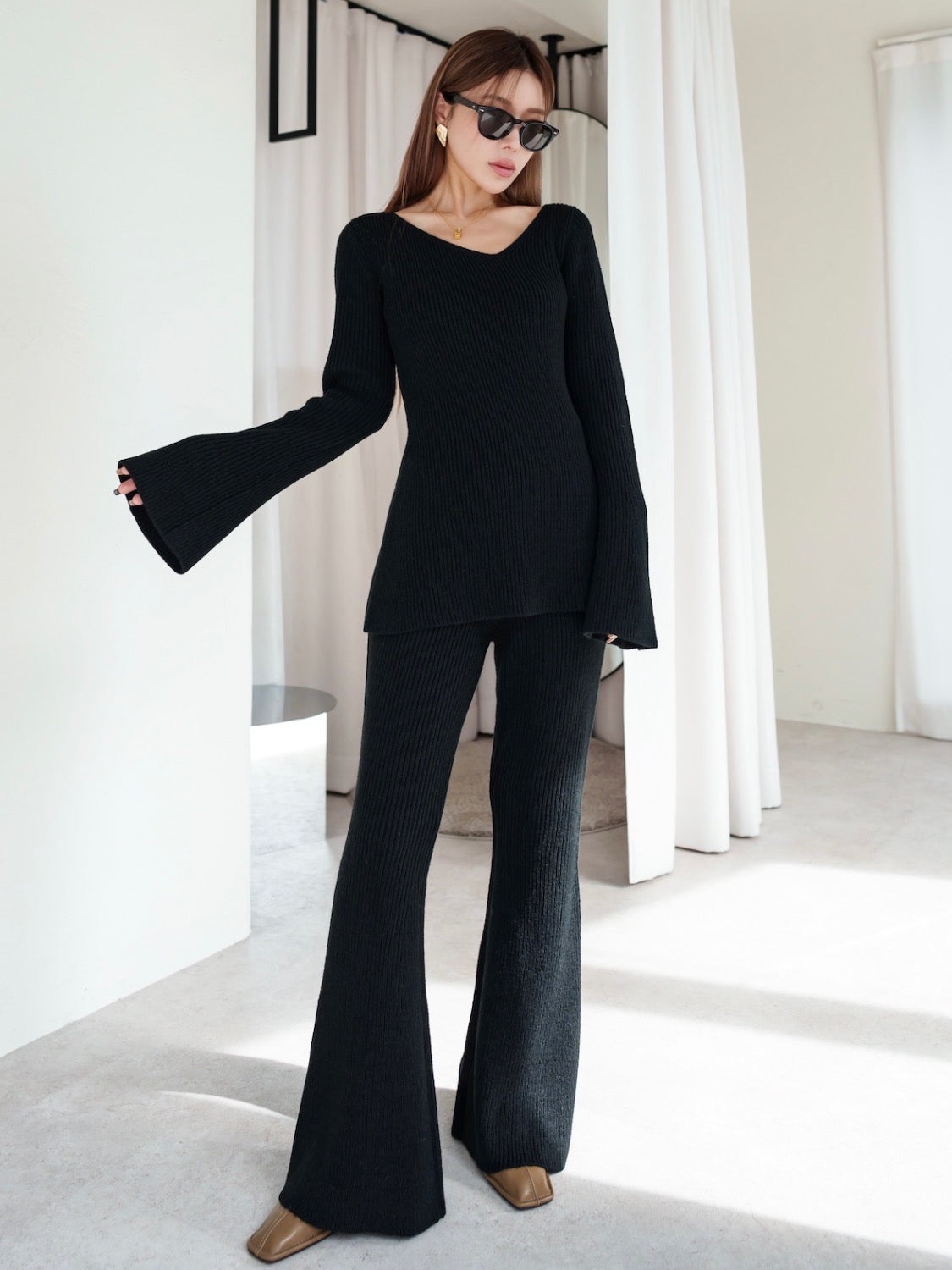 MODEL:159cm<br>COLOR:ブラック