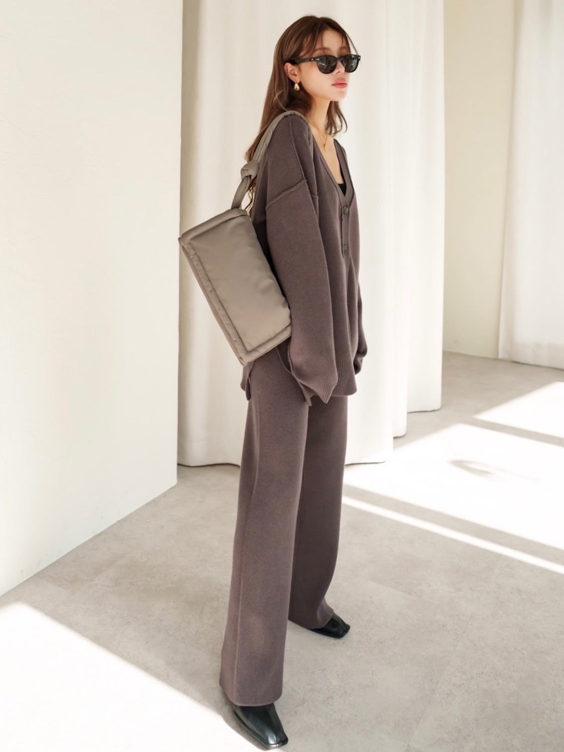 MODEL:159cm<br>COLOR:グレージュ