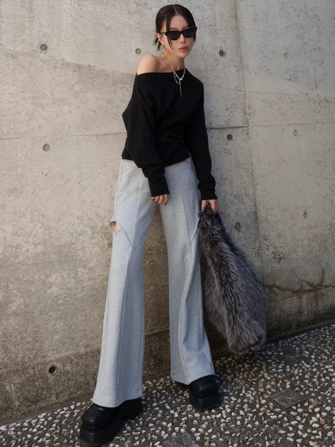 アシンメトリー ラクーン KNIT トップス