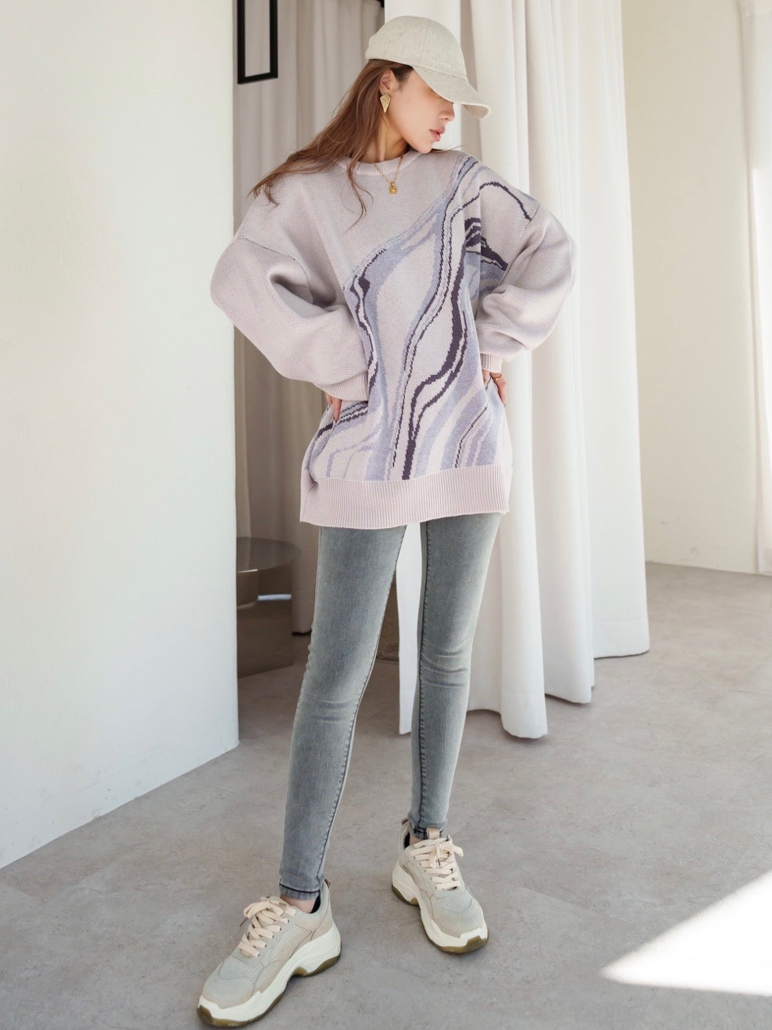 Marble Long-sleeve Pullover