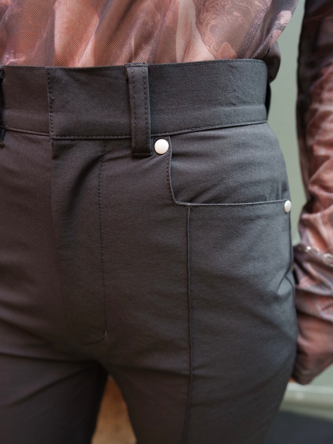 Stretch ドレープフレア パンツ