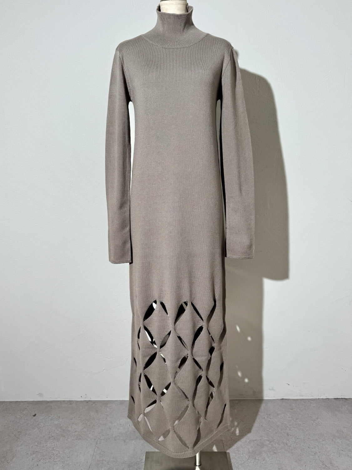 クロスカット デザイン KNIT ワンピース